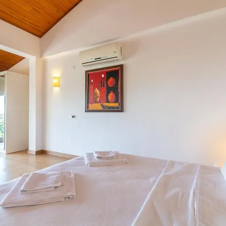 Dolunay Holiday home *